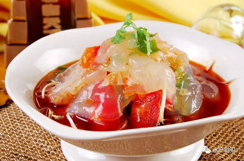 水产中的软黄金——海蜇 渔民徒手捕捞的勇气与美味